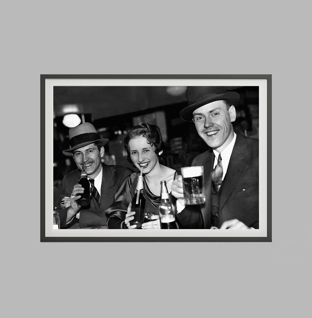Gedruckte Materialien aus der  – Wine Beer Photo Bewertung und Preis